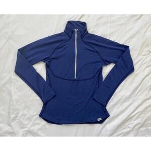Patagonia women’s size small purple capilene 1/2 zip pullover long sleeved top